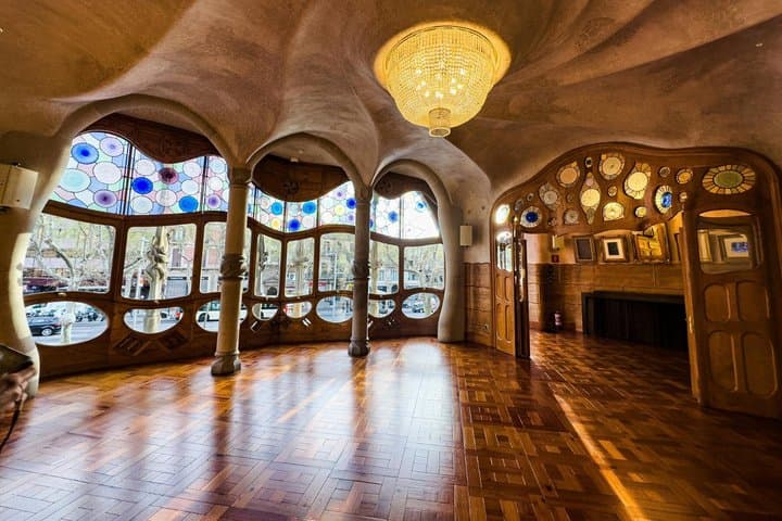 Barcelona Private Tour of La Casa Batllo
