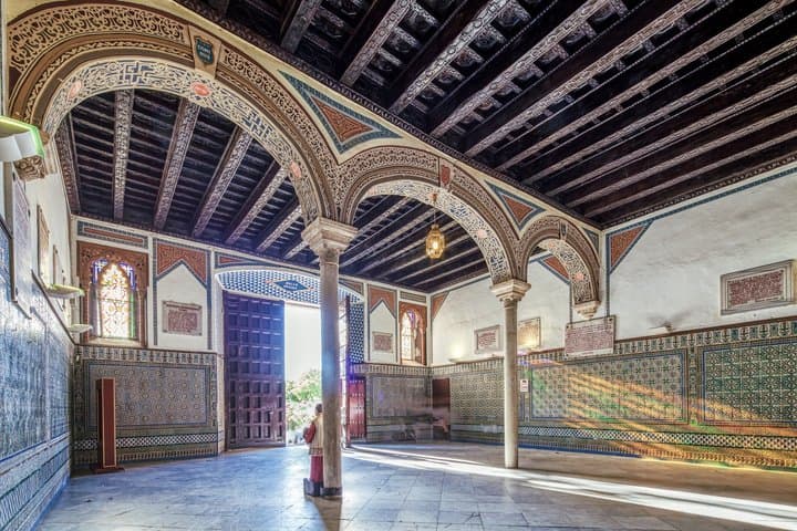 Private Shore Tour: Casa de Pilatos Guided Tour