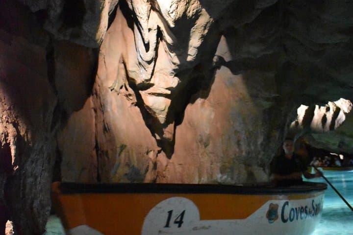 San José Caves Shore Excursion with Boat Tour and Port Pickup