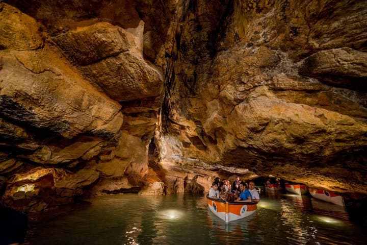 San José Caves Shore Excursion with Boat Tour and Port Pickup
