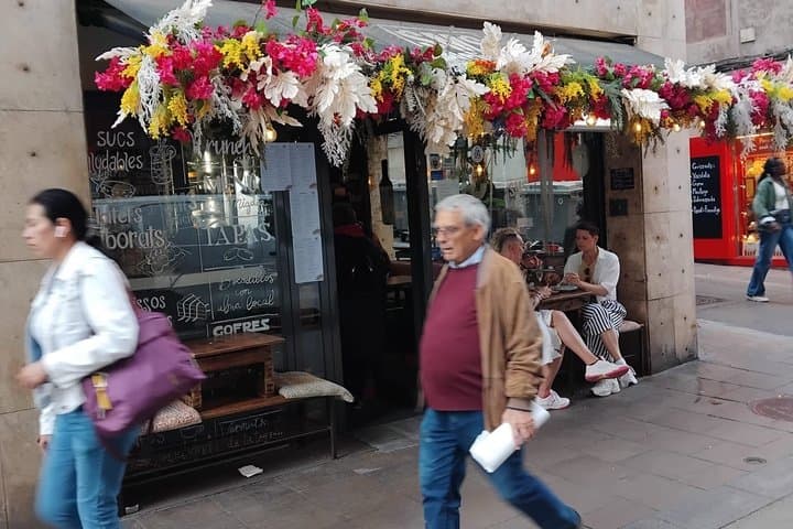 Hidden Gracia with Tapas & Wine - A Local Barcelona Experience