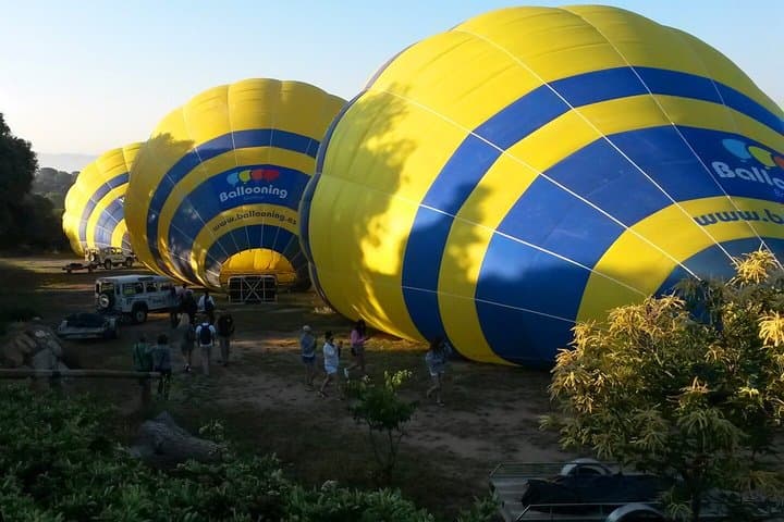 Balloon Ride over Catalonia with optional Pick-up from Barcelona