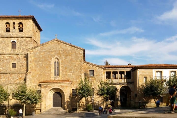 Walking Tour of the Historic Center of Aviles