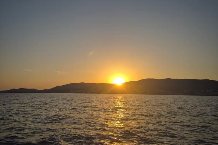 Private All-Inclusive Sunset Sailing Tour in Palma de Mallorca