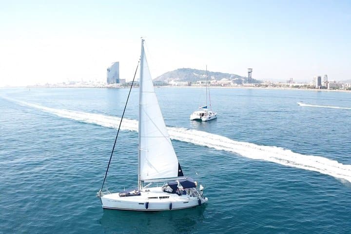 Sailing Boat Trip in Barcelona with Snacks and Drinks