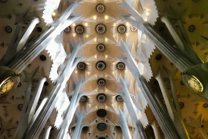 Sagrada Família Guided Tour with Optional Gaudí Towers Upgrade