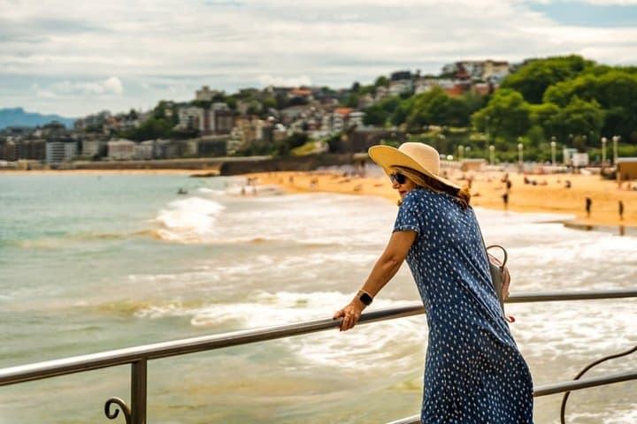Overnight Tour from Madrid San Sebastian and Basque Country