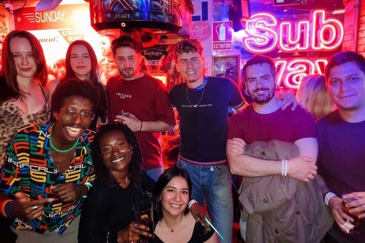 Pub Crawl Madrid Nightlife Adventure bars with VIP Club Entry