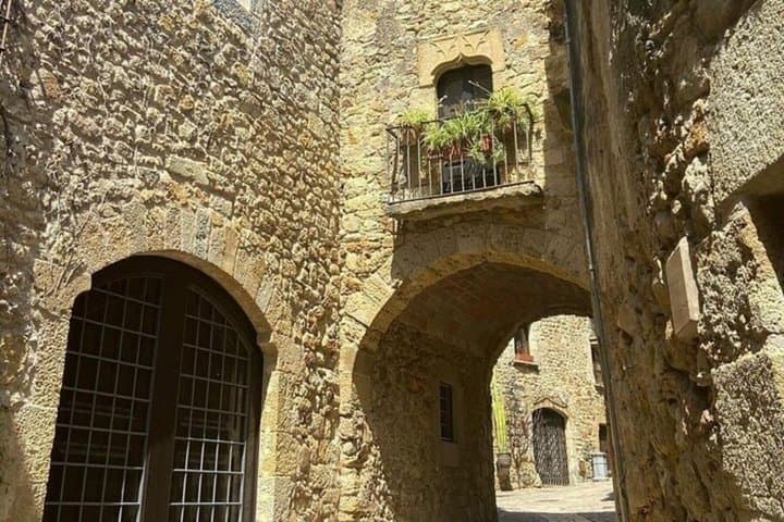 Girona Private Tour Cathedral and Old Town