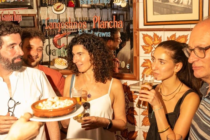 Madrid Tapas & Wine Tasting Food Tour – Small Group Local Bars
