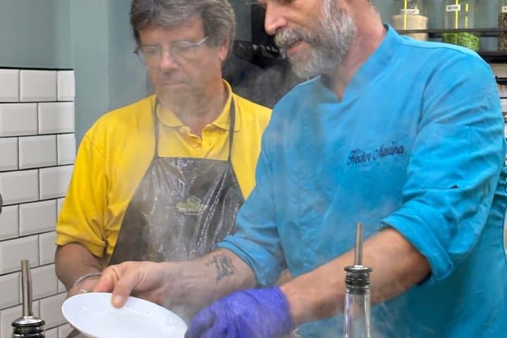 Paella, Tapas and Sangría Cooking Class in Barcelona