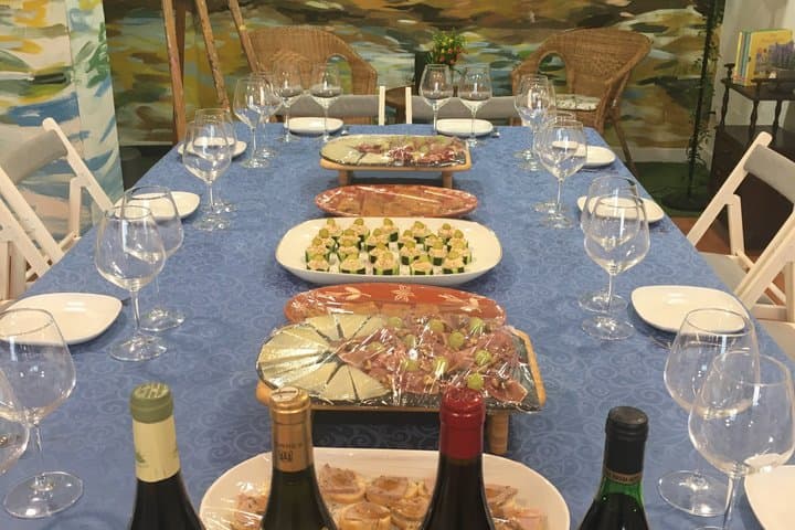Galician Wine Tasting with Pairing Lunch