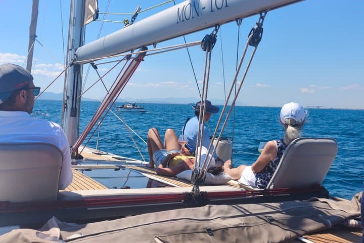 Private Sailing Barcelona with Cava and Mediterranean Aperitifs