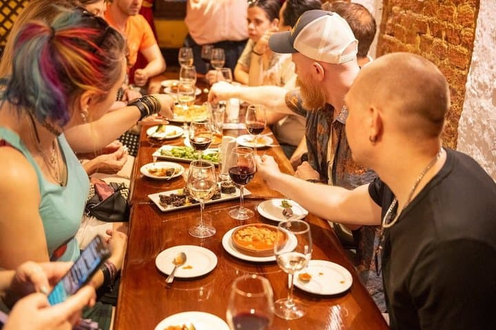 Madrid Tapas & Wine Tasting Food Tour – Small Group Local Bars
