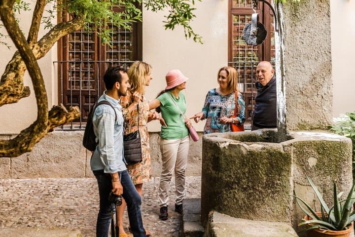 Malasaña: Private Custom Tour with a Local– Street Art & Culture