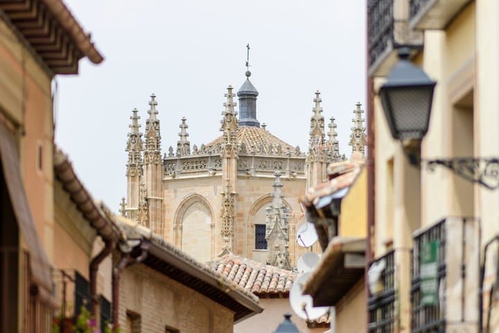 Toledo from Madrid History and Culture with Private Transport