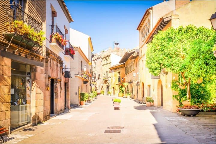 Barcelona: Poble Espanyol Open-Air Museum Ticket with Audio Guide