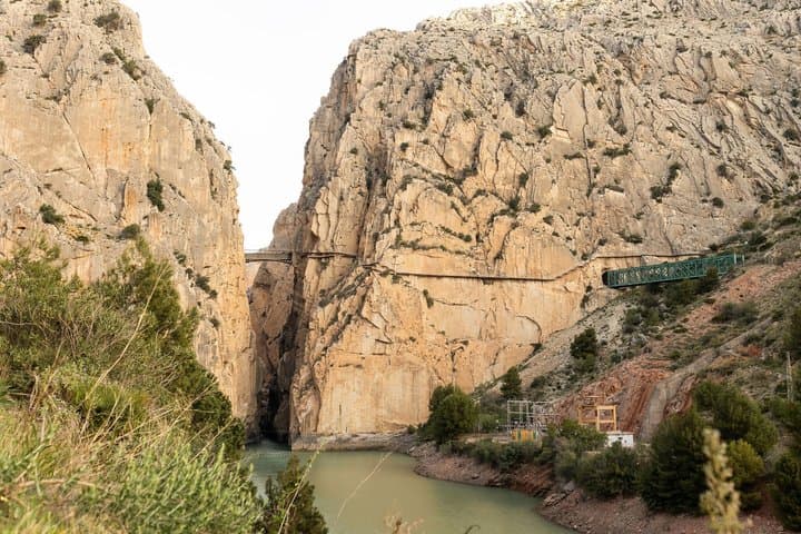 Tickets Caminito del Rey with guided tour from El Chorro