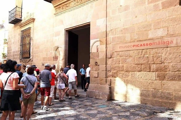 Malaga: Picasso Museum Small Group Art Expert Guide