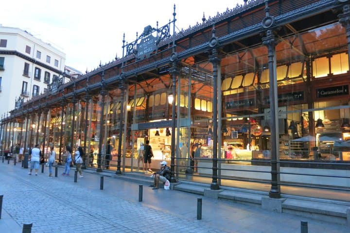 Madrid Private City Tour: First-Day Highlights by Glass-Roof Van